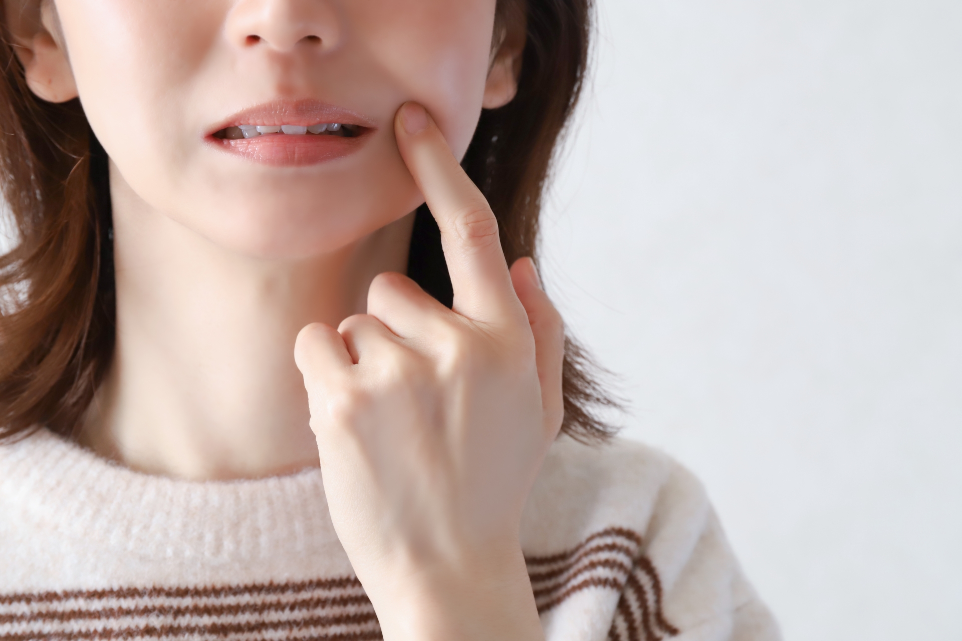 ホワイトニングで知覚過敏になる原因とすぐできる5つの対策
