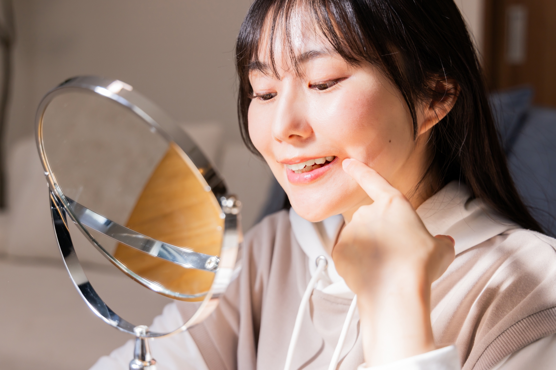 歯が浮くのはなぜ？7つの原因と放置すると危険なケースについて解説