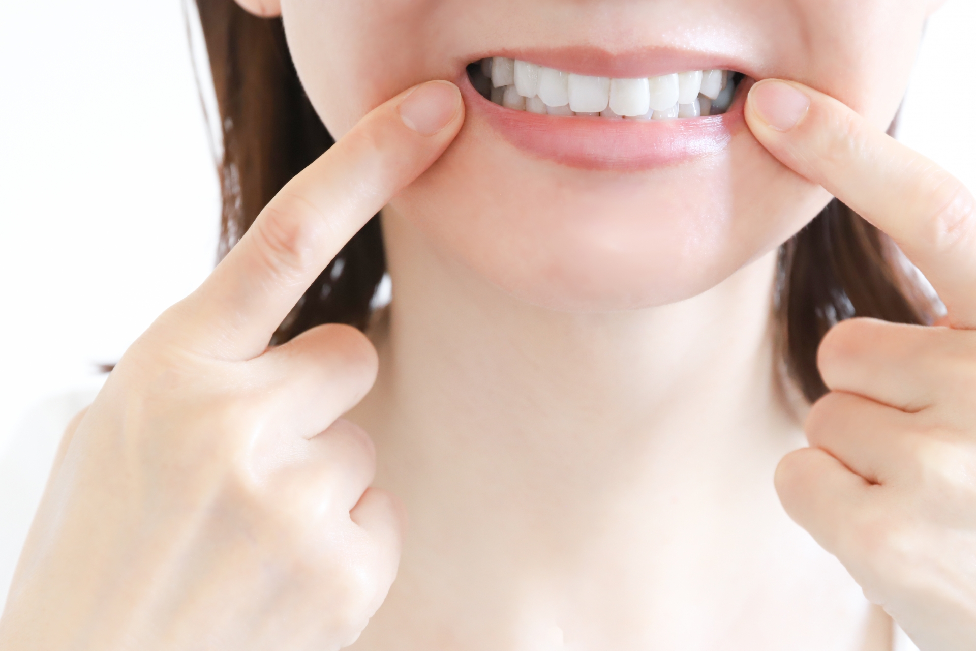 ホワイトニングの効果はどれくらい？種類別の持続期間と長持ちさせる秘訣を解説